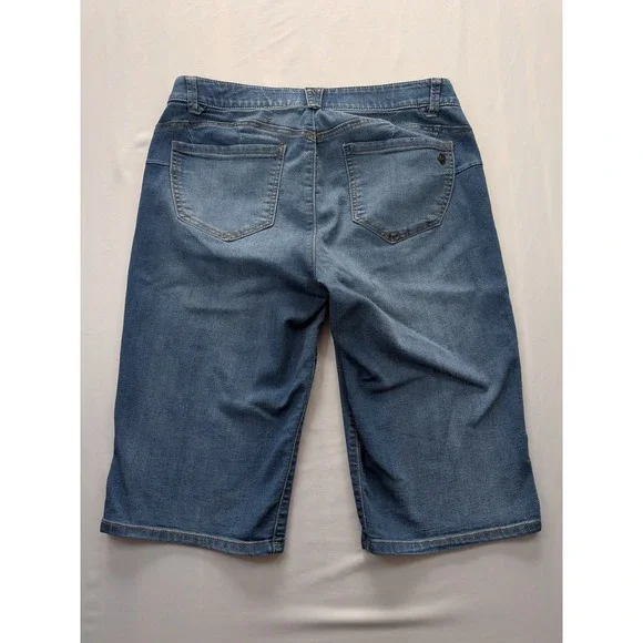 Democracy "Ab"solution Blue Denim Bermuda Shorts Medium Wash Women 8 Stretch - Picture 4 of 11